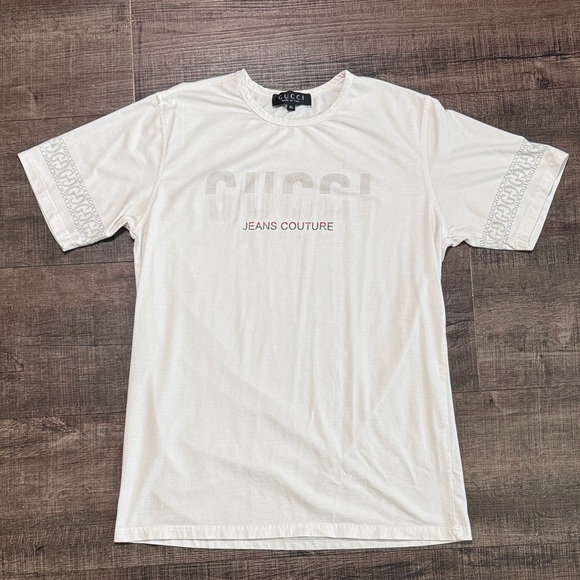 Gucci White T-Shirt with Gray Accents
